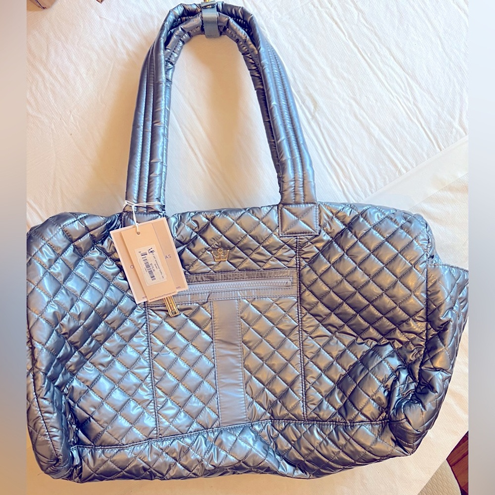 Oliver Thomas Weekender Duffle in Ice Queen